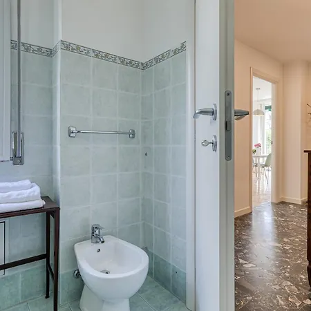 Apartment Casa Irene Sanremo Centro Casino & Beach, Ac - Happy Rentals *